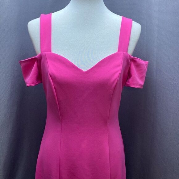 Bisou Bisou Barbie pink off/cold shoulder body con classic dress Sz 8 - Picture 3 of 14